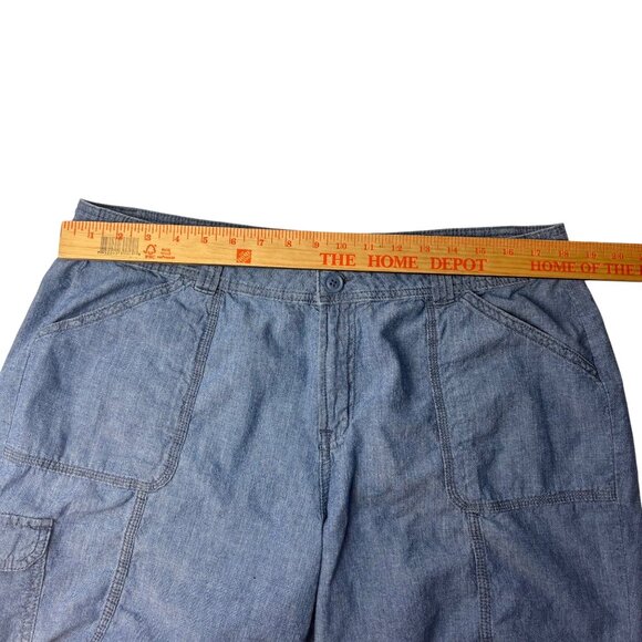 St. Johns Bay Womens Blue Chambray Cargo Shorts 18W Cottage Boho Vtg - Picture 5 of 7